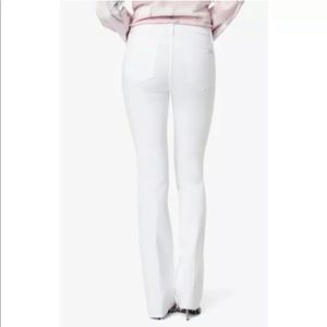 Joe’s Hi-rise Honey curvy bootcut white jeans with Raw hem